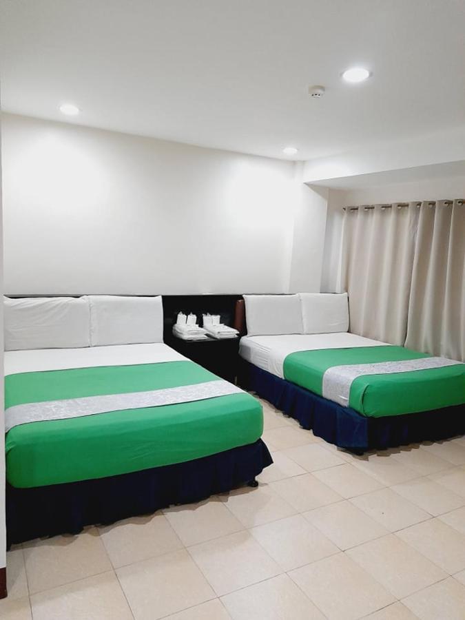 Park Avenue Residence Inn&Suites Davao City Extérieur photo