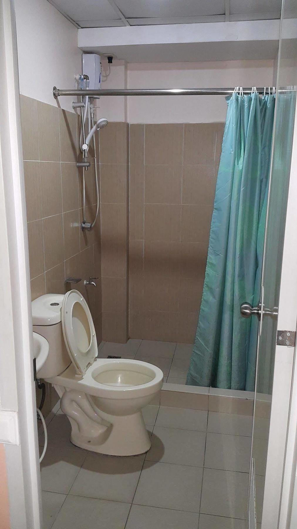 Park Avenue Residence Inn&Suites Davao City Extérieur photo